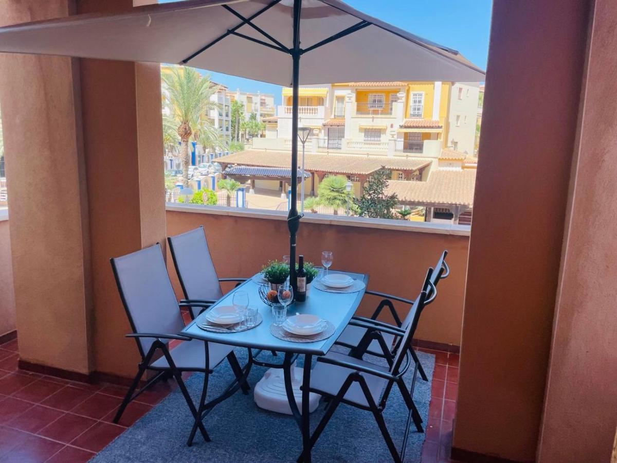 Beach Apartament In تورّيفيِخا المظهر الخارجي الصورة