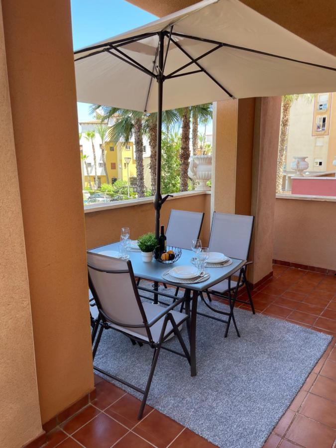 Beach Apartament In تورّيفيِخا المظهر الخارجي الصورة